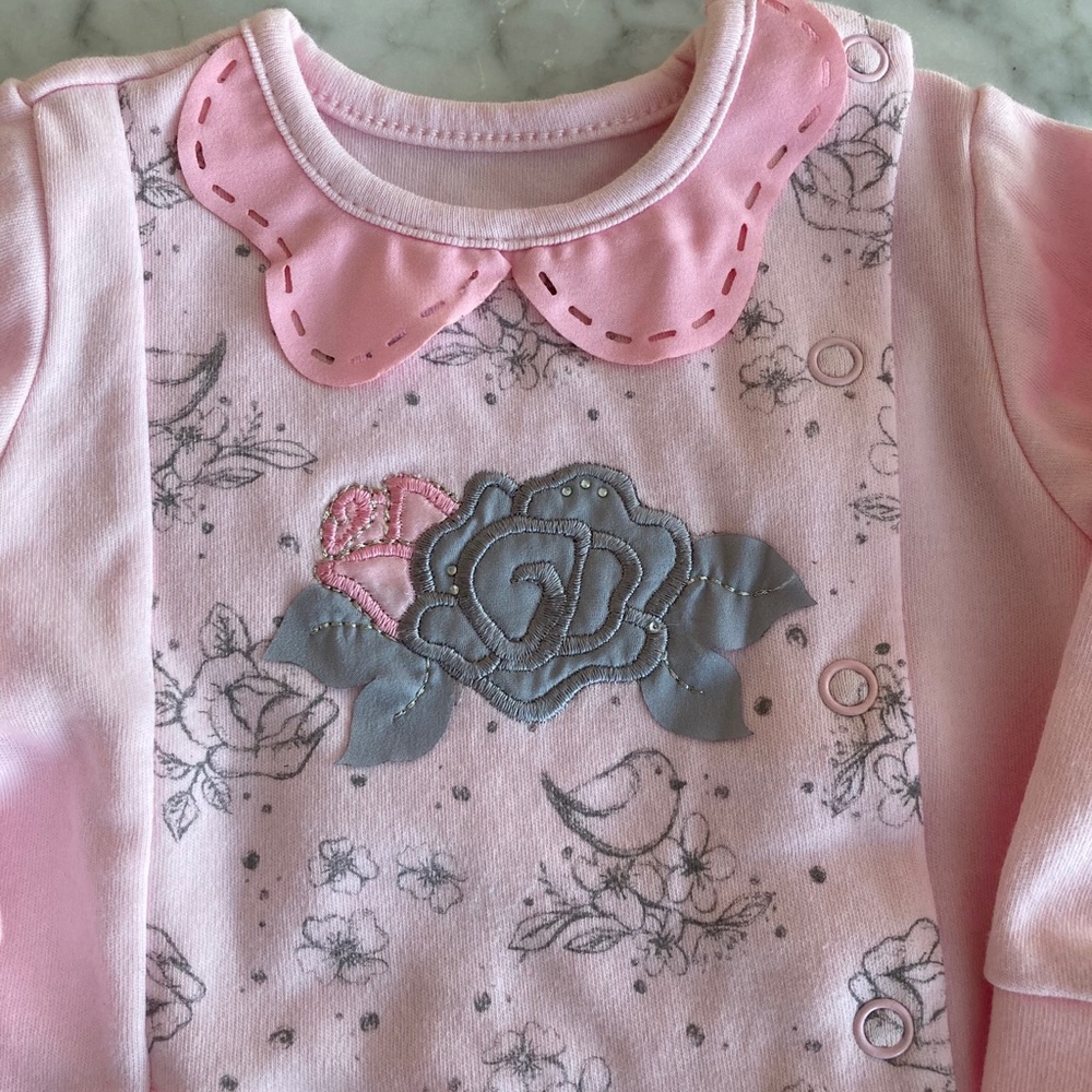 New w/o tags! Adorable top for Little Girl